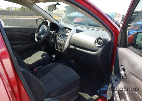 2018 Nissan Versa 1.6 Sv z USA, uszkodzony, nr VIN 3N1CN7AP6JL823123